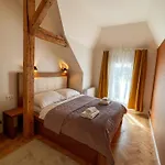 Stupartska - Attic Old Town 4* Prag