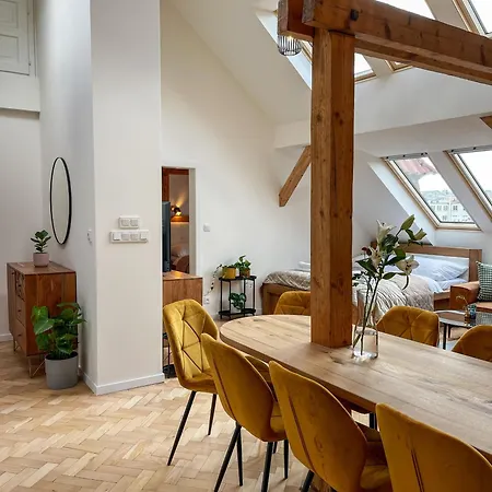 Stupartska - Attic Old Town 4* פראג