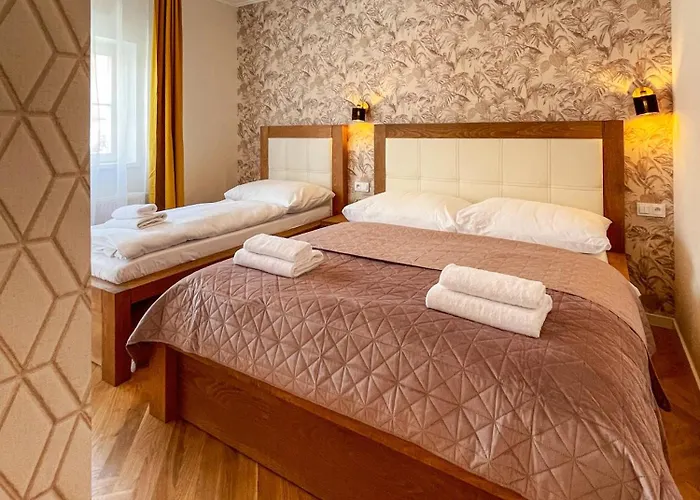 Апарт-отель Stupartska - Attic Old Town 4*