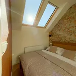 Stupartska - Attic Old Town 4*