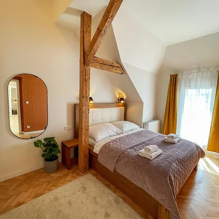 Stupartska - Attic Old Town